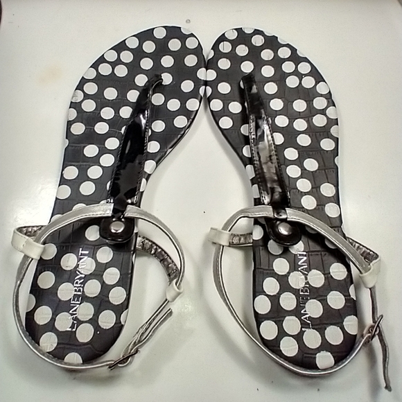 Lane Bryant Polka Dot T-Strap Sandals Women's sz 10W - Picture 7 of 9